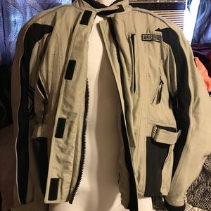 Fieldsheer Motorcycle Jacket with protection pad.